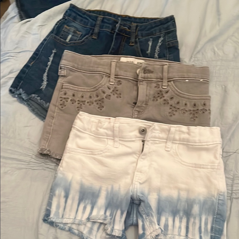 Stylish Denim and Ombre Shorts Trio